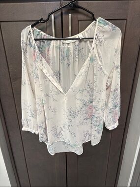 LC Lauren Conrad Cream Floral V-Neck Sheer Blouse